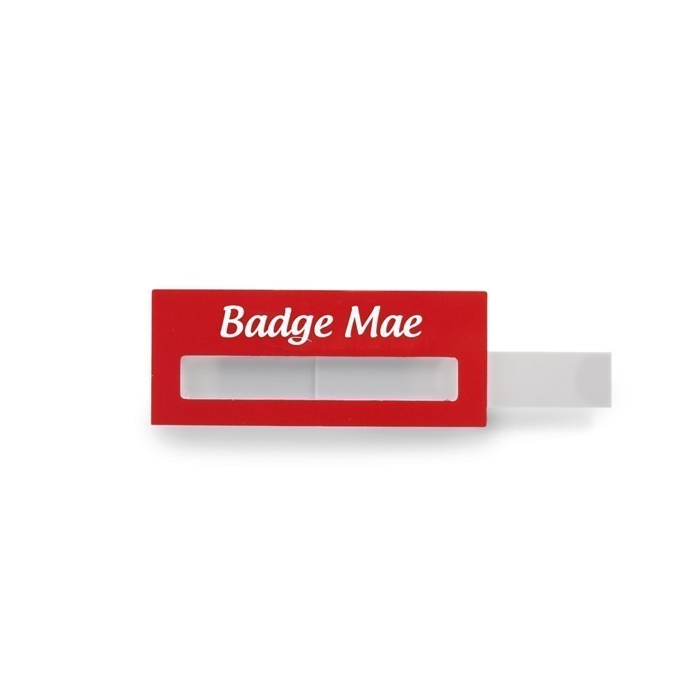 Badge Mae Rechteckig, 74 x 30 mm, Magnet, Vollfarbdruck